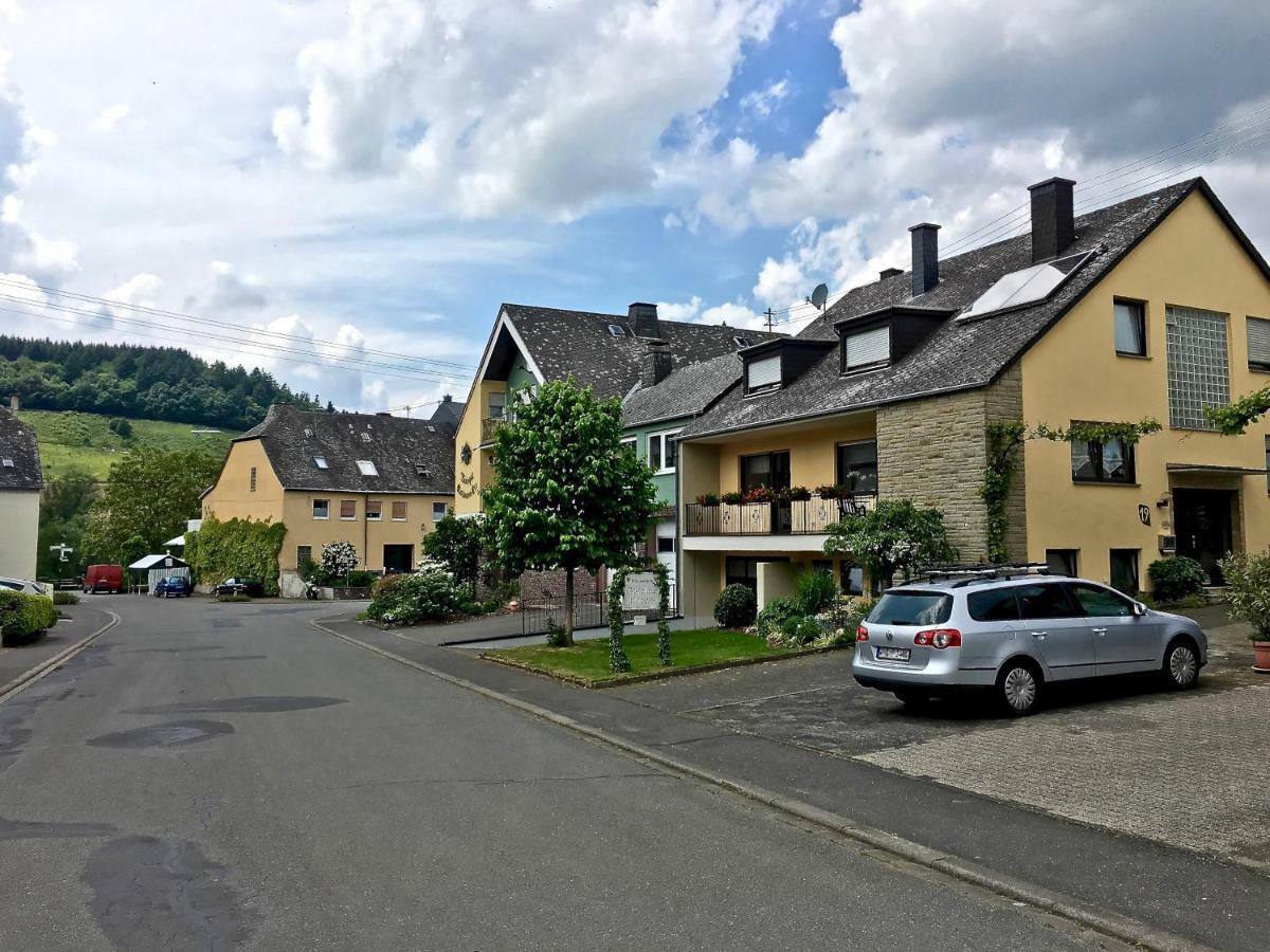 Gaestehaus Hoffmann Farschweiler Eksteriør bilde