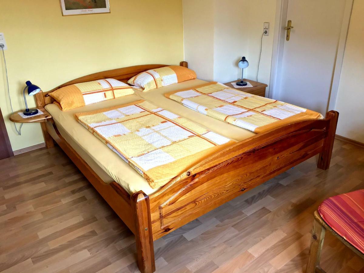 Gaestehaus Hoffmann Farschweiler Eksteriør bilde