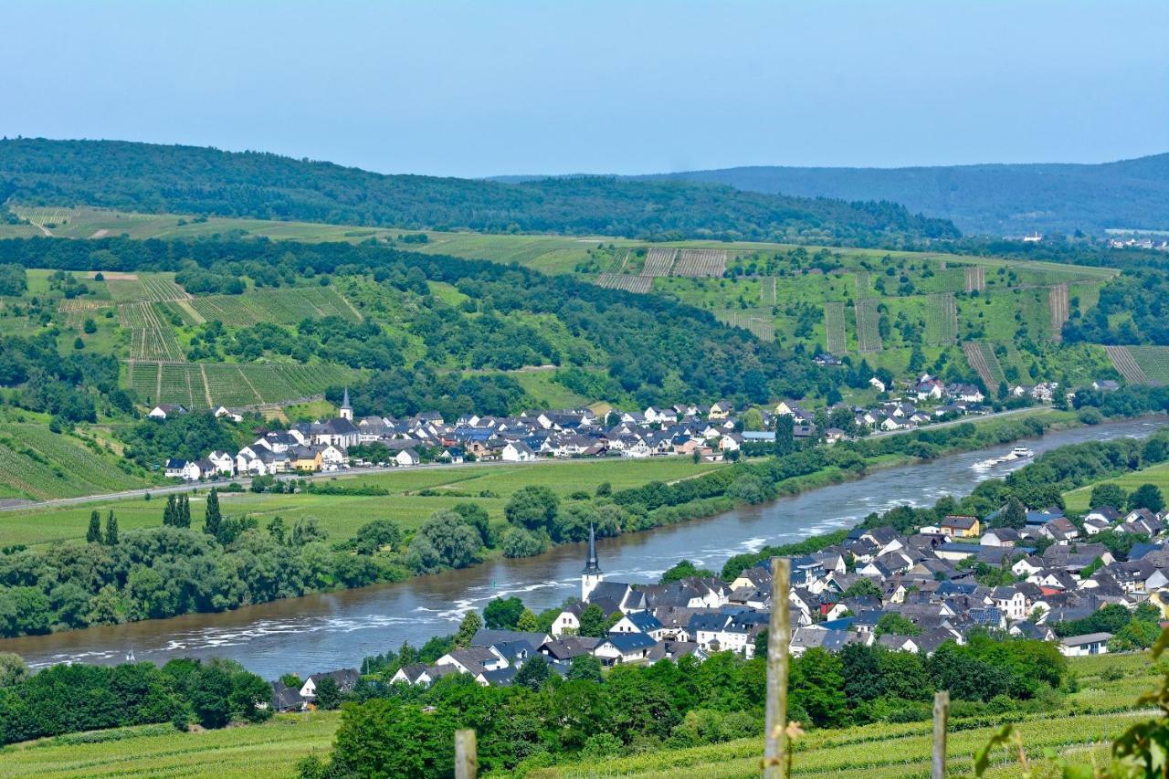 Gaestehaus Hoffmann Farschweiler Eksteriør bilde
